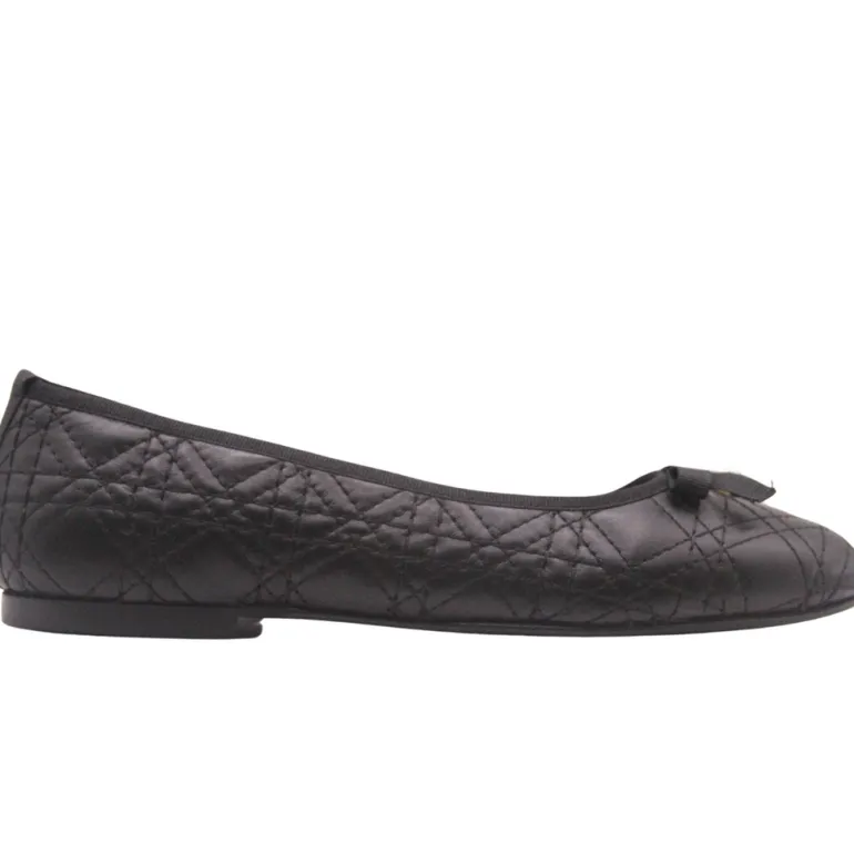 Candiace - Black Leather