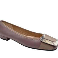 Classic - Taupe Leather