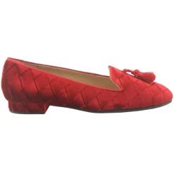 Eloise - Red Quilt Velvet