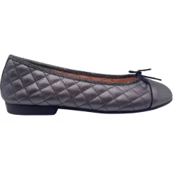 Heros - Pewter Leather