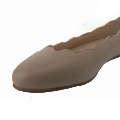 Jigsaw - Taupe Leather