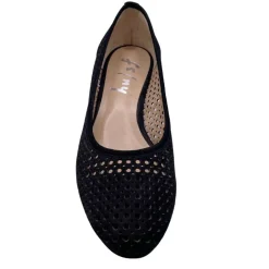 Mount - Black Nubuck
