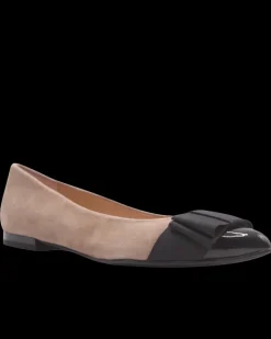 Onstage - Taupe Suede