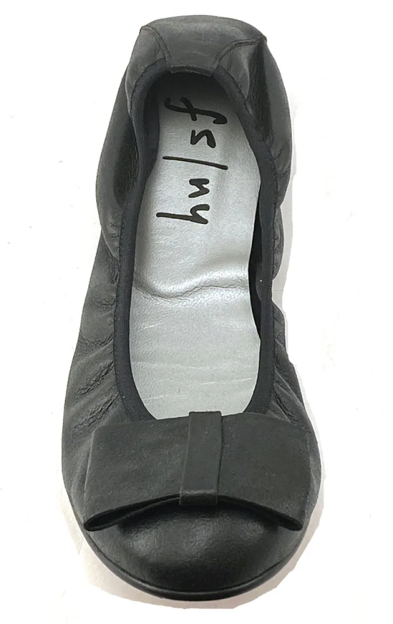 Rhythm - Black Metallic